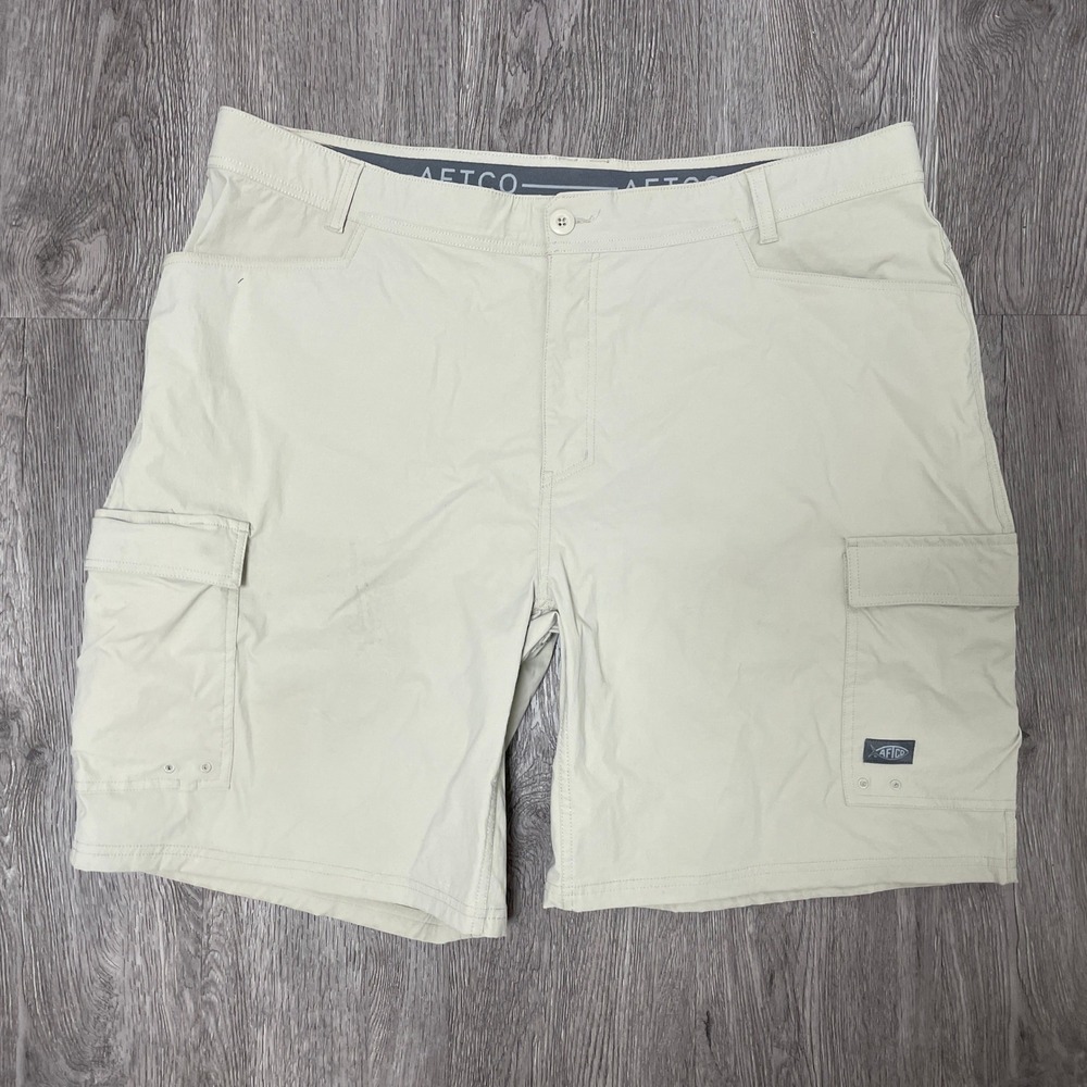 AFTCO Shorts Mens 42 Tan Fishing Cargo Nylon Spandex Performance Outdoor